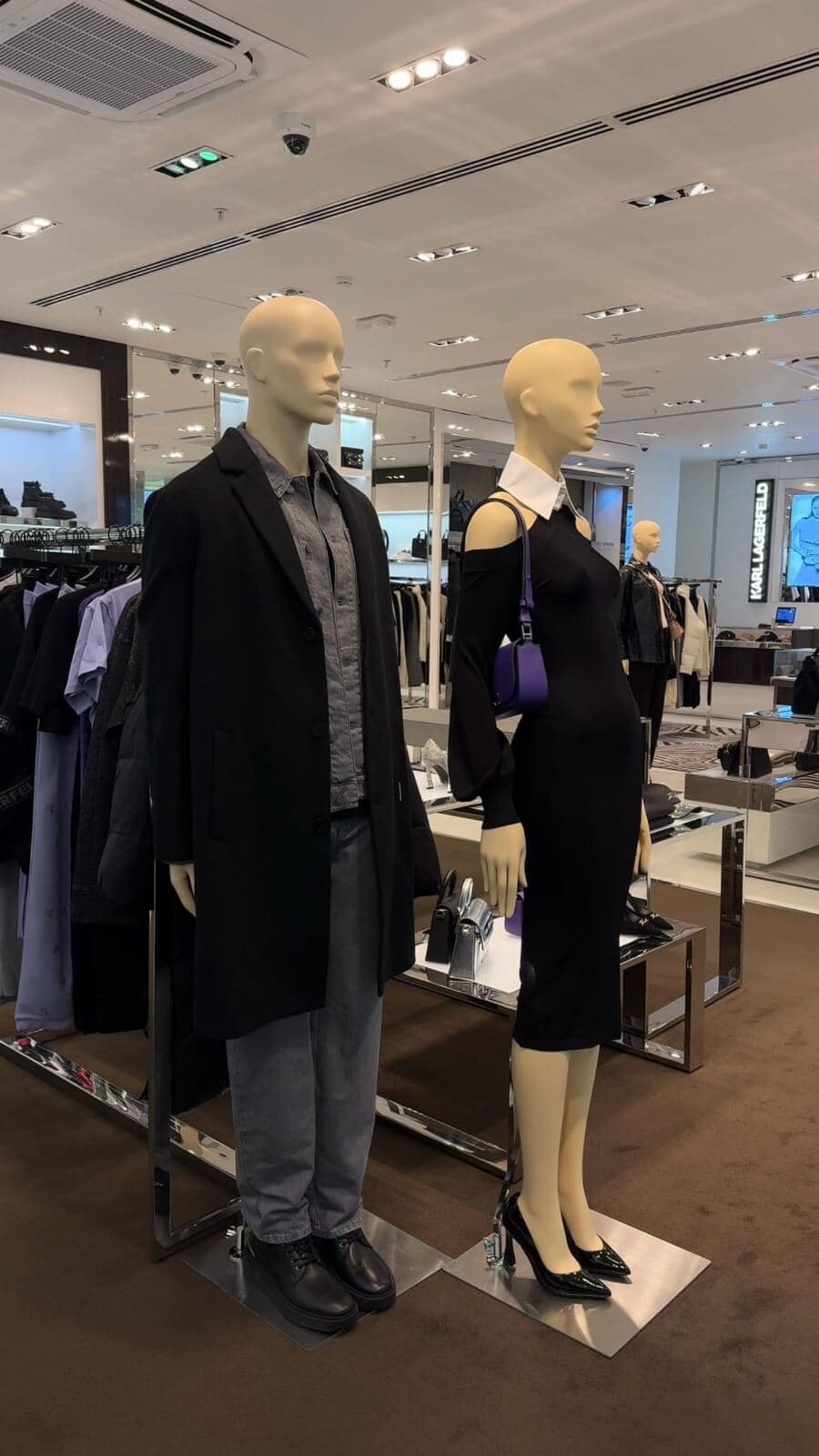 KarlLagerfeld